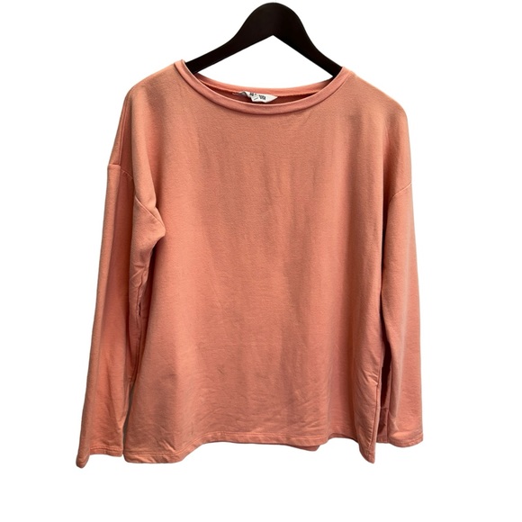BB Dakota Peach Long Sleeve Straight Hem Crew Neck T-Shirt - Picture 1 of 9